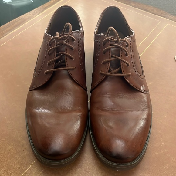 Clark’s men 12 brown leather shoes EUC main image 8